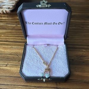 💕JUICY MUSIC NOTE NECKLACE